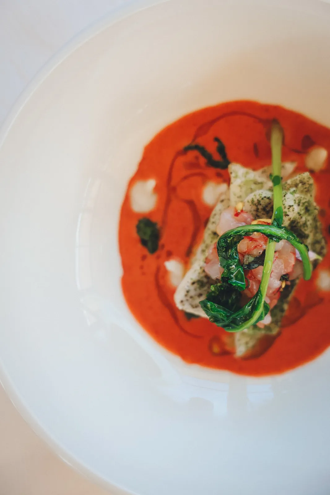 Fisch mit roter Tomatensauce, Restaurant Tilia Toblach